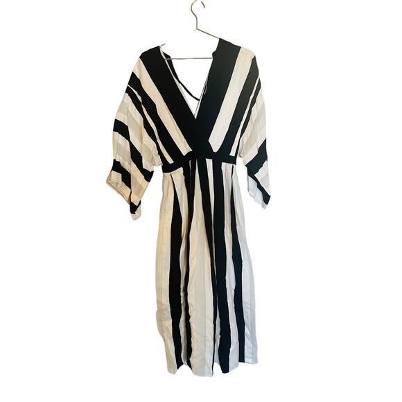 ADAM LIPPES COLLECTIVE Black White Striped Kimono Stripe Sleeve Dress Size 8 - Picture 3 of 9